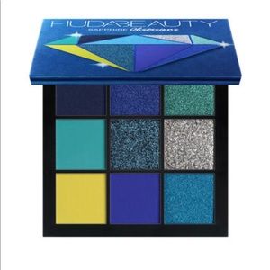 BNIB Huda Beauty Sapphire Obsessions palette